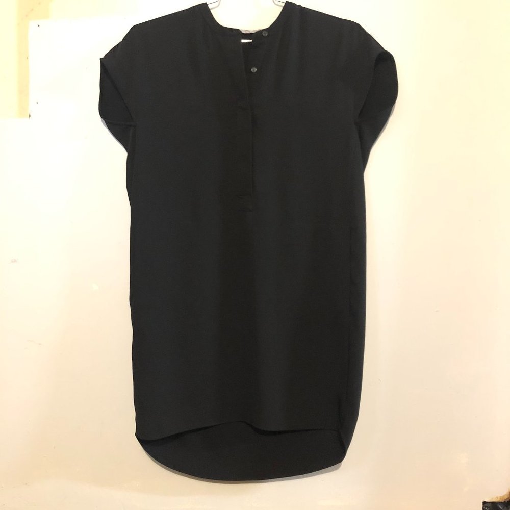 Andrew Marc, Black cap sleeve shirt dress with pockets, womens size 6